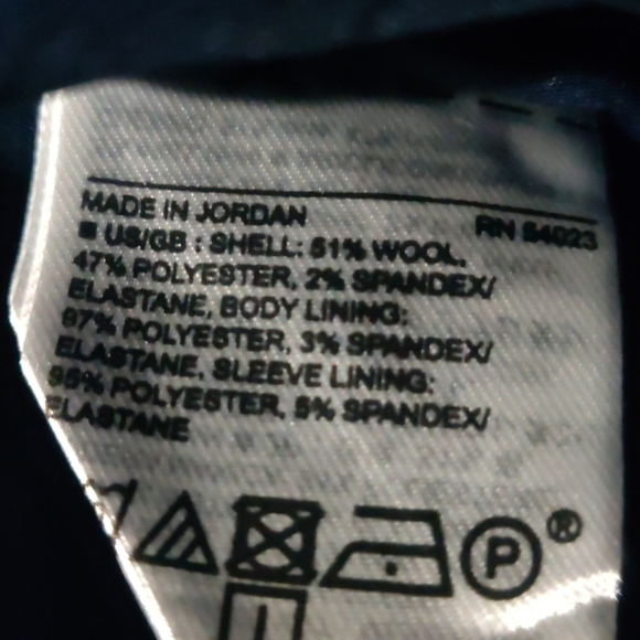 Petite Classic-Fit Washable Italian Wool-Blend Bla - Picture 9 of 15